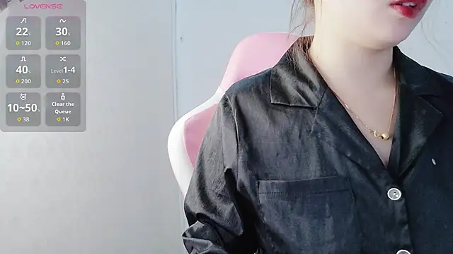 Snapshot of helo-kitty chatting on 21, 12, 2025 helo-kitty online show from 21, 12, 2025