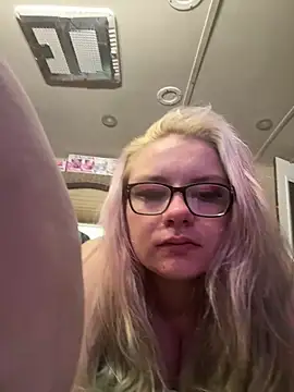 lostinherwonderland online show from 23, 10, 2025