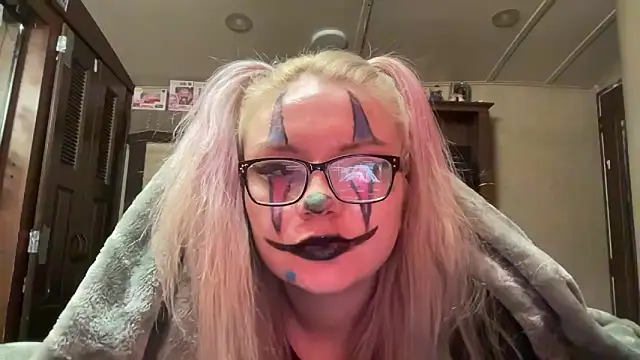 lostinherwonderland online show from 25, 10, 2025