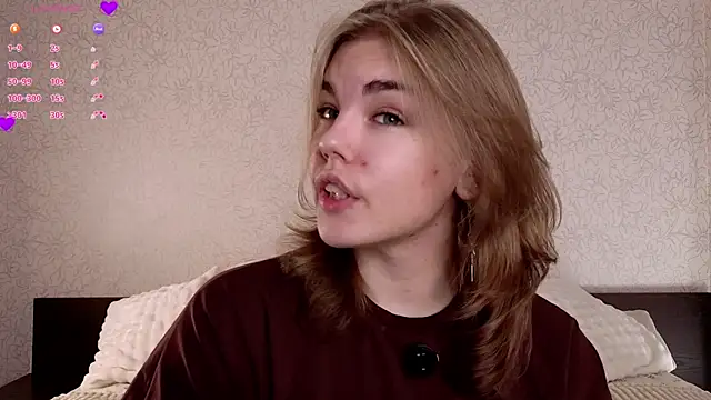 Snapshot of MelodyBaur chatting on 26, 7, 2026 MelodyBaur online show from 26, 7, 2026