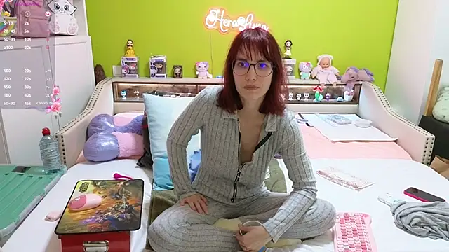  HeraLuna  online show from 3, 3, 2026