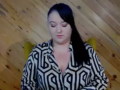 SensualCrisa online show from 27, 10, 2025