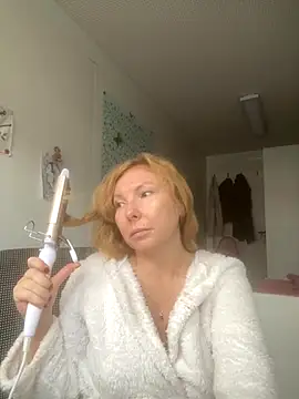 JeniJansi online show from 31, 10, 2025