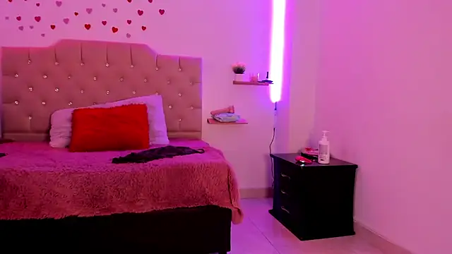 eimyy rouse online show from 3, 3, 2026