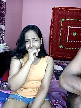 Snapshot of CoupleShow_432 chatting on 10, 5, 2026 CoupleShow 432 online show from 10, 5, 2026