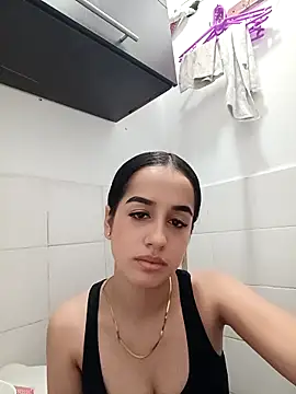 BabyCaramel18 online show from 30, 10, 2025