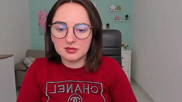 NoraSimons online show from 13, 3, 2026