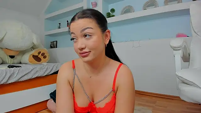 juliexxx online show from 9, 5, 2026