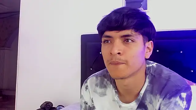 MATEO URIBE online show from 23, 10, 2025