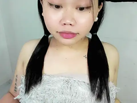 Snapshot of Perky_rica chatting on 25, 10, 2025 Perky rica online show from 25, 10, 2025