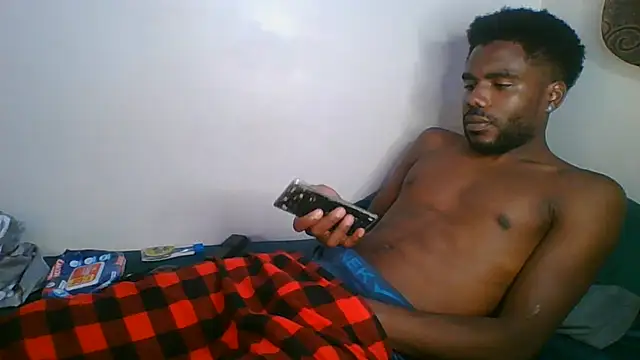 Snapshot of Suamyst_25 chatting on 5, 7, 2026 Suamyst 25 online show from 5, 7, 2026