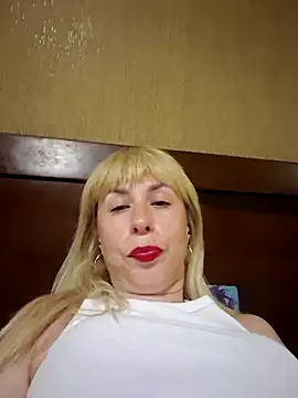 SelinaLovqx online show from 8, 7, 2026