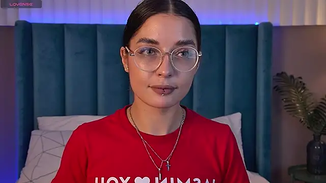 Snapshot of EricaKors chatting on 4, 2, 2026 EricaKors online show from 4, 2, 2026