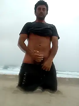 Snapshot of jamie--xerri chatting on 15, 12, 2025 jamie--xerri online show from 15, 12, 2025