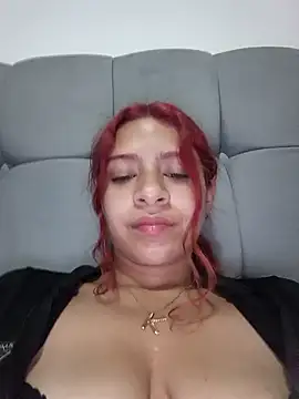 Lunatemptress4 online show from 15, 12, 2025