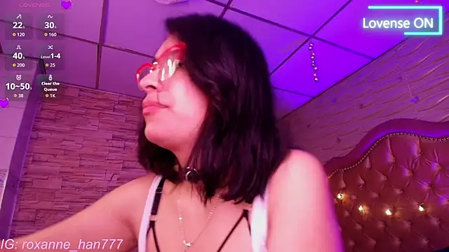 Roxanne Han online show from 8, 3, 2026