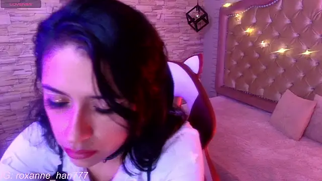 Roxanne Han online show from 15, 3, 2026