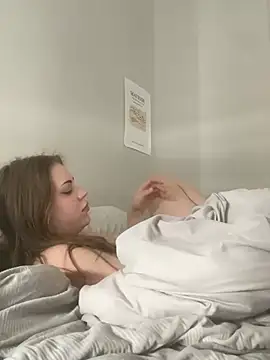 Snapshot of elliepixie chatting on 15, 3, 2026 elliepixie online show from 15, 3, 2026