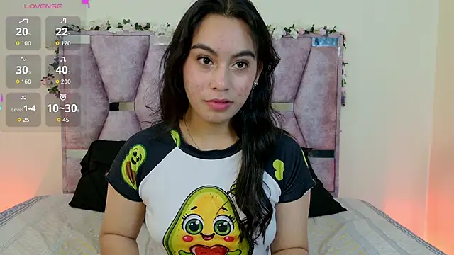 Iris mandarinne online show from 27, 10, 2025