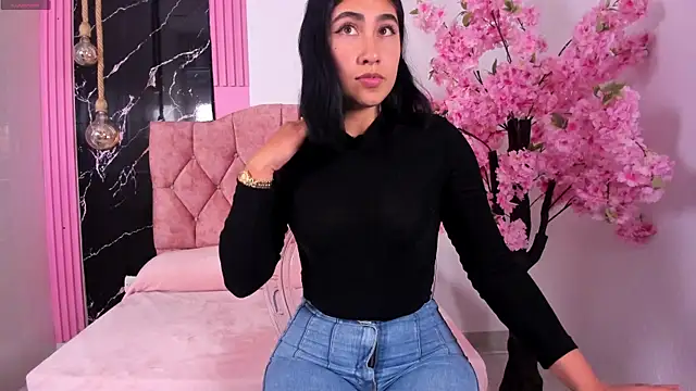 Maily camerun online show from 5, 11, 2025