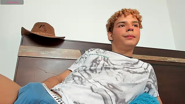 Daark Eros online show from 13, 11, 2025