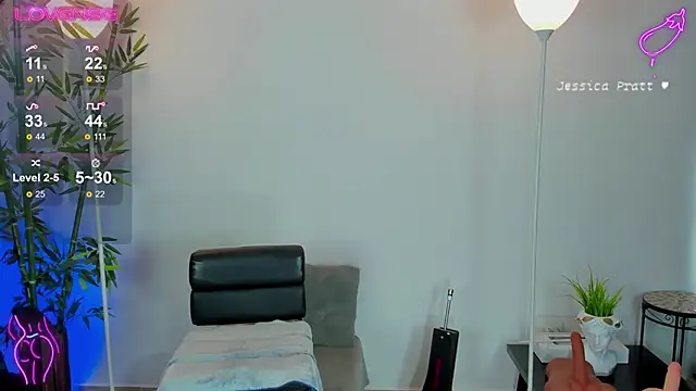 JessicaPratt online show from 17, 2, 2025