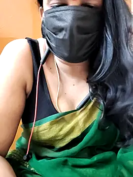 Snapshot of tamilammu1431 chatting on 24, 5, 2026 tamilammu1431 online show from 24, 5, 2026