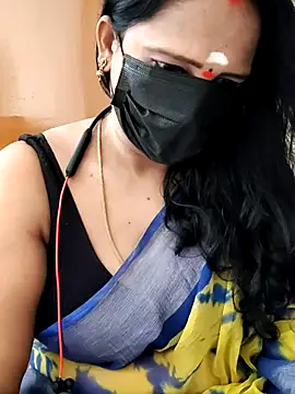 Snapshot of tamilammu1431 chatting on 9, 6, 2026 tamilammu1431 online show from 9, 6, 2026