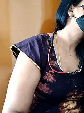Snapshot of tamilammu1431 chatting on 10, 6, 2026 tamilammu1431 online show from 10, 6, 2026