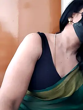 Snapshot of tamilammu1431 chatting on 28, 6, 2026 tamilammu1431 online show from 28, 6, 2026