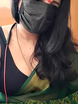Snapshot of tamilammu1431 chatting on 5, 7, 2026 tamilammu1431 online show from 5, 7, 2026
