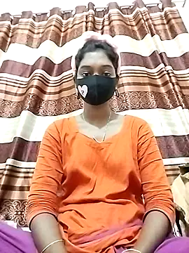 Snapshot of Tushi-10 chatting on 4, 4, 2026 Tushi-10 online show from 4, 4, 2026