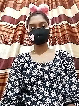 Snapshot of Tushi-10 chatting on 5, 4, 2026 Tushi-10 online show from 5, 4, 2026