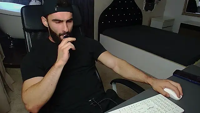 MicahLane online show from 18, 7, 2026