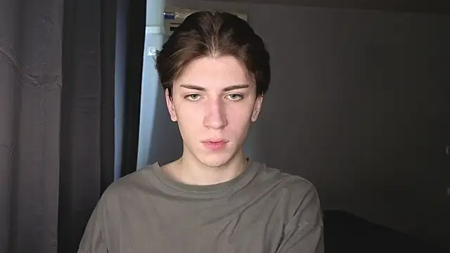 Oliver star boy  online show from 26, 10, 2025