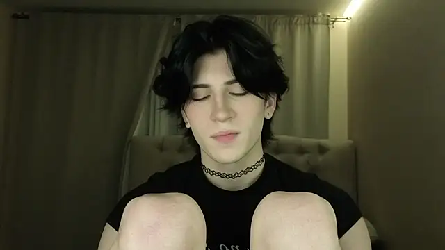 Oliver star boy  online show from 18, 4, 2026