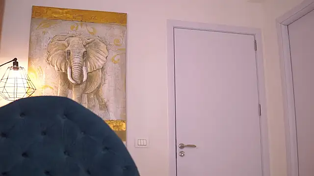 Aisha Bee online show from 12, 3, 2026