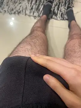 Alesiter online show from 24, 10, 2025