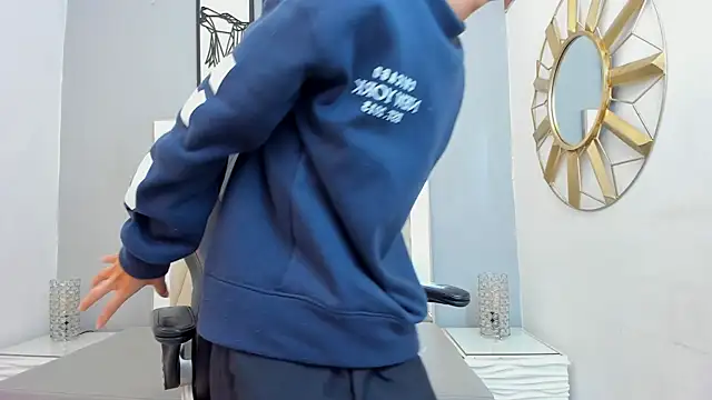 Snapshot of adams_bobby chatting on 10, 1, 2026 adams bobby online show from 10, 1, 2026