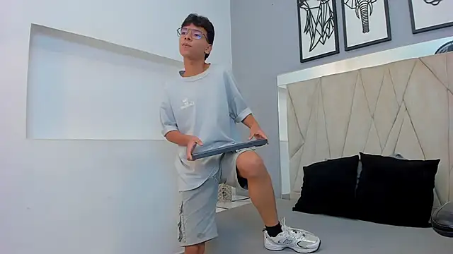 Snapshot of adams_bobby chatting on 14, 1, 2026 adams bobby online show from 14, 1, 2026