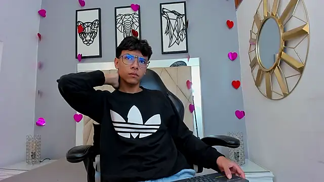 Snapshot of adams_bobby chatting on 21, 2, 2026 adams bobby online show from 21, 2, 2026