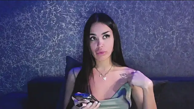 velvetveyraX online show from 8, 1, 2026