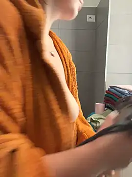Kimmeow online show from 14, 5, 2026