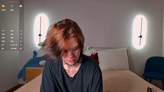 LoraPuffs online show from 1, 5, 2026