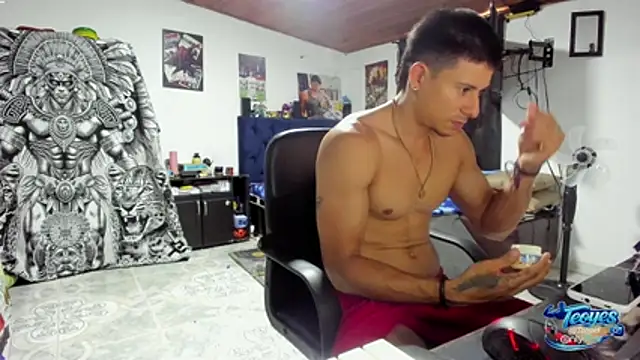 Snapshot of Malek_Ivonny chatting on 20, 3, 2026 Malek Ivonny online show from 20, 3, 2026