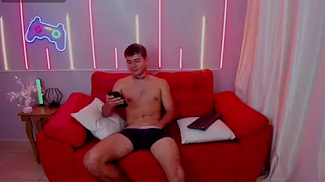 Latino Lover  online show from 31, 10, 2025