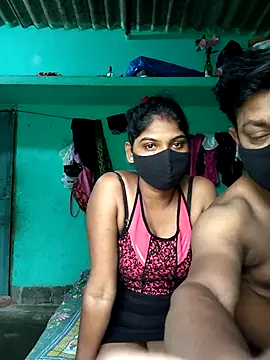 Snapshot of manosi98 chatting on 7, 3, 2026 manosi98 online show from 7, 3, 2026