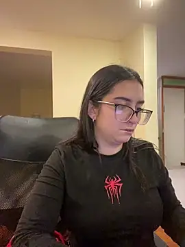 Kloe Novoa online show from 6, 5, 2026