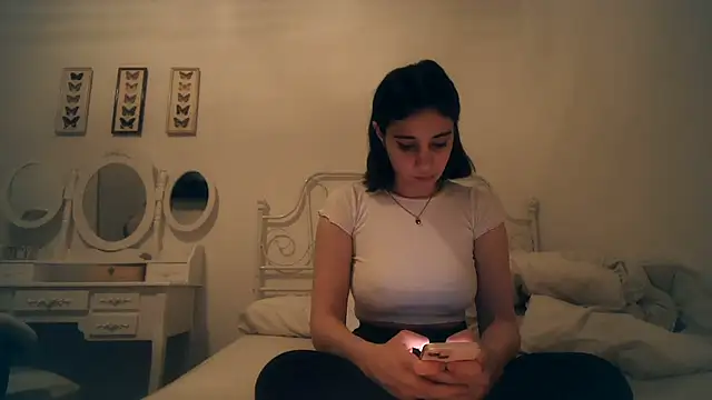 bellefleurrr online show from 23, 2, 2026