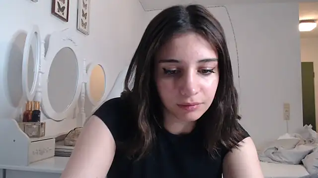 Snapshot of bellefleurrr chatting on 1, 6, 2026 bellefleurrr online show from 1, 6, 2026